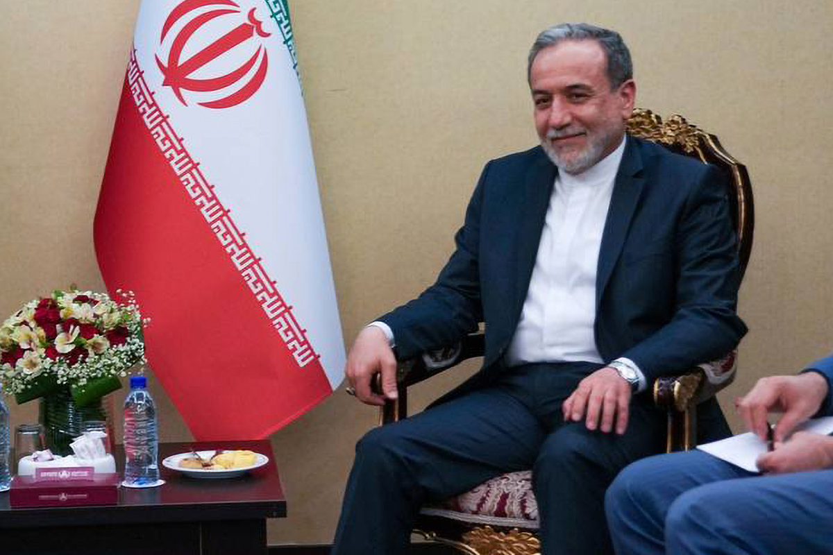 Iranian Foreign Minister Abbas Araghchi meets with Pakistani Army Chief Field Marshal Asim Munir in Tehran on April 15, 2026. Araghchi arrived in Islamabad on April 24 for bilateral meetings as a precursor to a second round of US-Iran talks. (Middle East Monitor / Anadolu Agency)